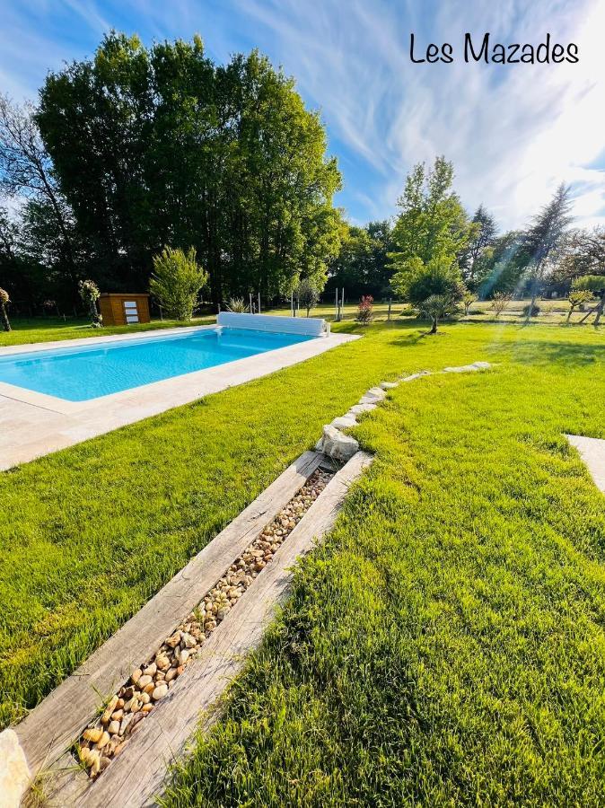 Les Mazades A 10 Min De Perigueux Avec Piscine Chauffee, Meuble De Tourisme Classe 3 Etoiles Annesse-et-Beaulieu Bagian luar foto